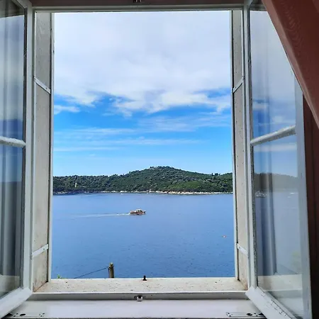 Apartment Kirigin - One Bedroom With Terrace And Sea View Ive - First Floor Dubrovnik